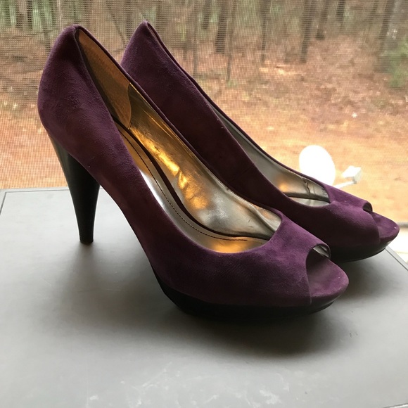 Used - Picture 2 of 2